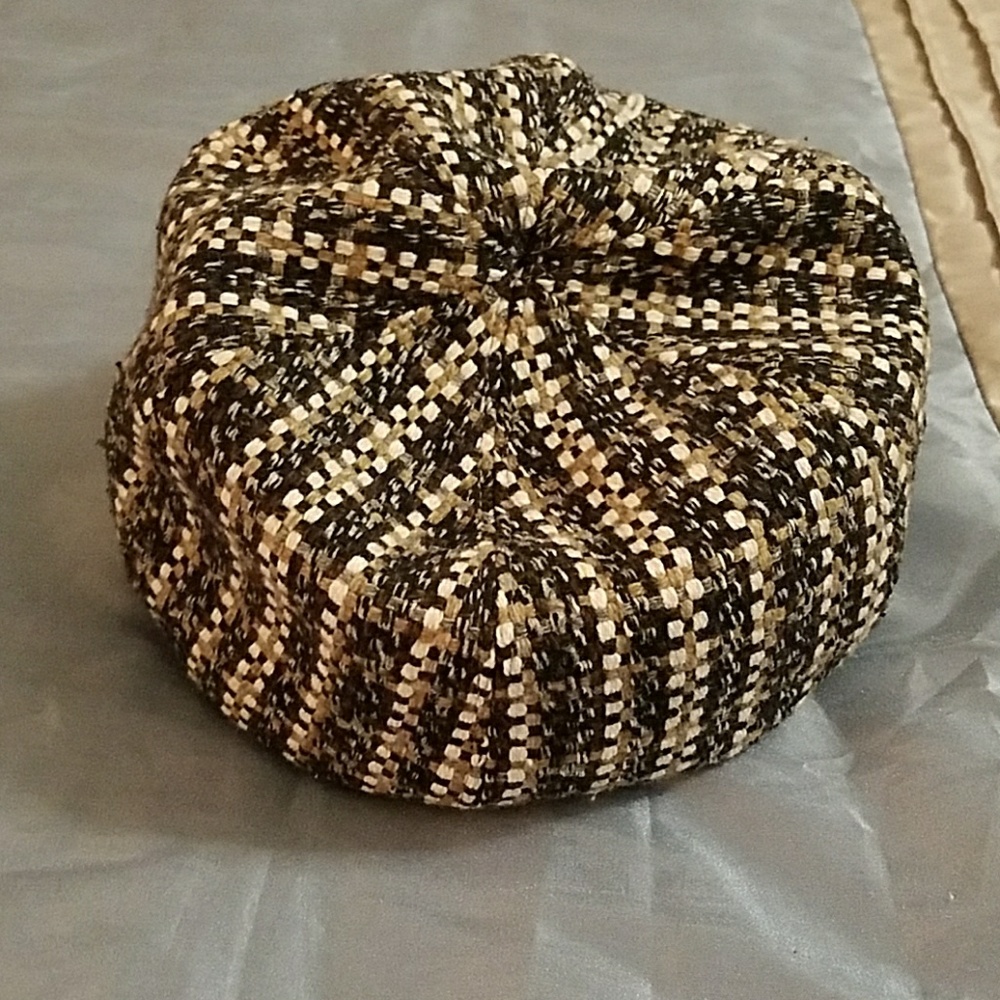 Women's Tweed Cap - Picture 3 of 4